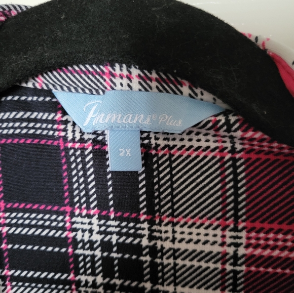 Ladies 2xl long sleeve pink plaid top - Picture 4 of 4